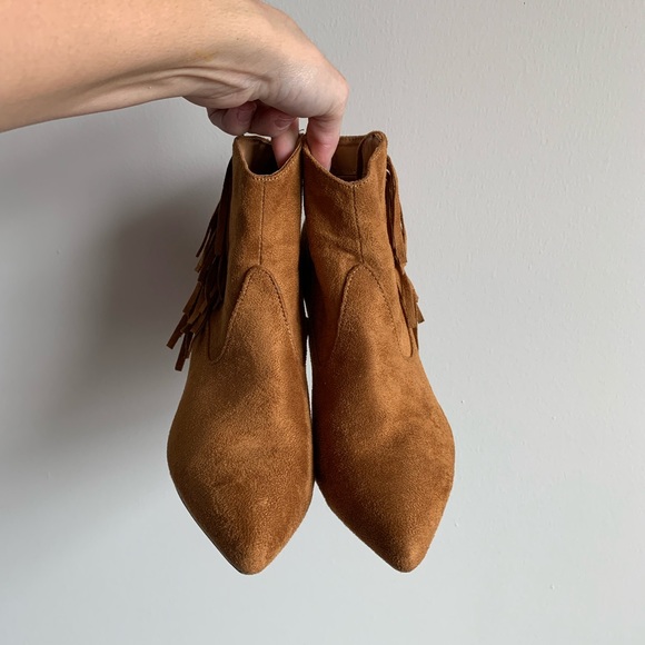 Lulu’s Suade Fringe Ankle Booties - Tan - Picture 5 of 12